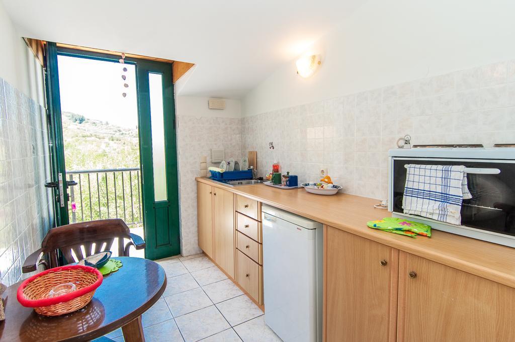 Karmiris Studios And Apartments Κερί Εξωτερικό φωτογραφία