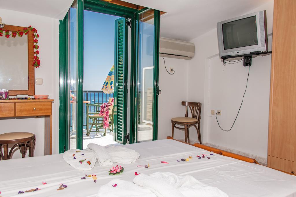 Karmiris Studios And Apartments Κερί Δωμάτιο φωτογραφία